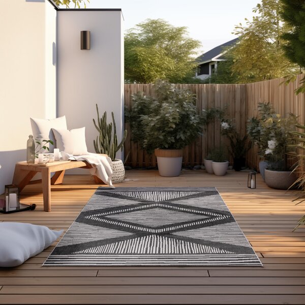 Obojstranný koberec Elle Decoration GEMINI Rhombus čierny