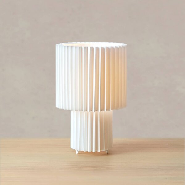 Markslöjd stolová lampa Catis, biela, výška 32 cm, textil, E27, Biela / opálová, Obývacia izba / jedáleň, Plast, Moderný, Stolová lampa
