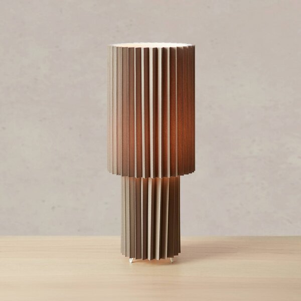 Markslöjd Stolová lampa Catis, sivá, výška 45 cm, textil, E27, Hliník / sivá / zinok, Obývacia izba / jedáleň, Plast, Moderný, Stolová lampa