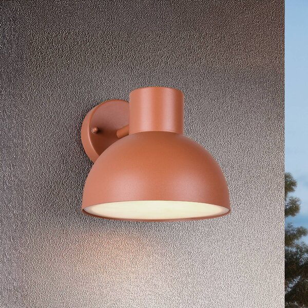 Trio Lighting Vonkajšie nástenné svietidlo Elbe, apricot, hliníkový tlakový odliatok, E27, Žltá / oranžová, Hliník, Škandinávsky, Nástenné svietidlo