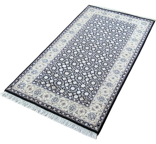 Orientálny luxusný koberec Begum 1224 schwarz 0,70 x 1,40 m