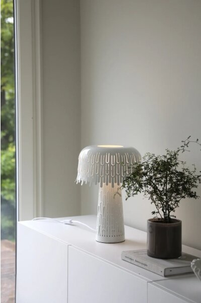 Markslöjd 109006 - Stolová lampa VERBERA 1xE14/40W/230V biela