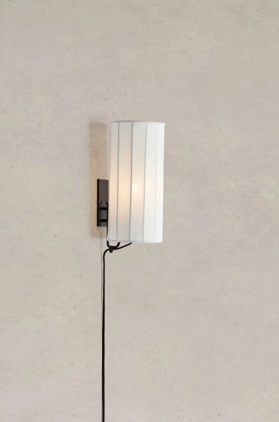 Markslöjd 108960 - Nástenné svietidlo HIKARI 1xE27/60W/230V biela/čierna