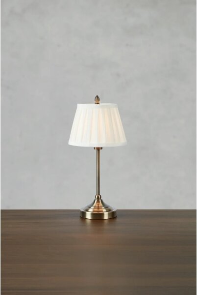 Markslöjd 108973 - Stolná lampa OXFORD 1xE14/40W/230V biela/mosadz