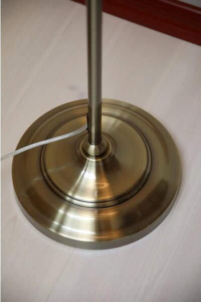 Markslöjd 108972 - Stojacia lampa OXFORD 1xE14/40W/230V biela/mosadz