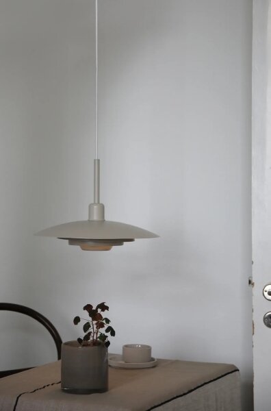 Markslöjd 108875 - Závesné svietidlo na lanku PINY 1xE27/60W/230V pr. 35 cm béžové