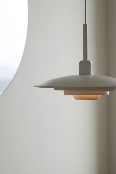 Markslöjd 108874 - Závesný luster PINY na lanku 1xE27/60W/230V pr. 35 cm biela