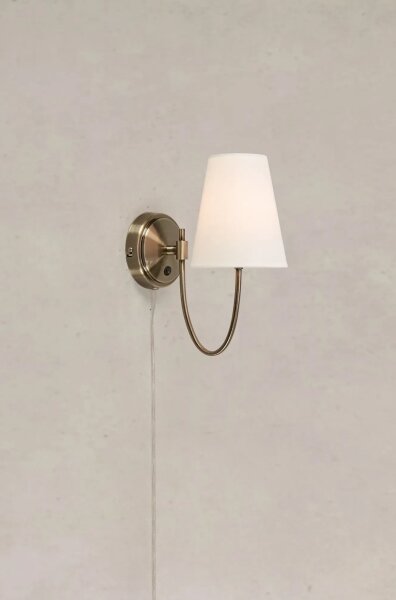 Markslöjd 108908 - Nástenné svietidlo AMAR 1xE14/40W/230V biela/mosadz