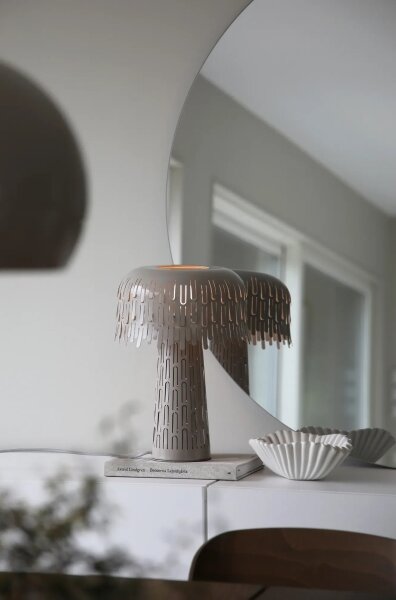 Markslöjd 109005 - Stolná lampa VERBERA 1xE14/40W/230V sivá