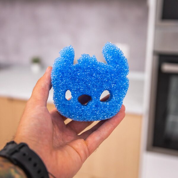 SRUB DADDY Hubka na riad a čistenie, šikovná hubka SCRUB DADDY, LIMITOVANÁ EDÍCIA - Stitch