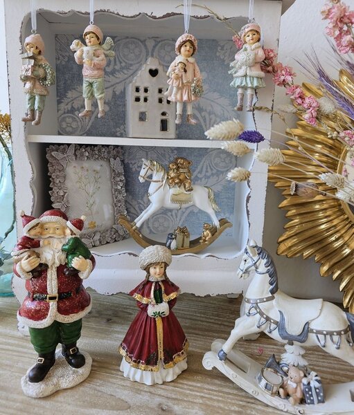 Béžový porcelánový domček svietnik na čajovú sviečku Christmas House S - 7*6*11 cm - Clayre & Eef