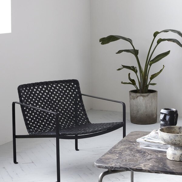 Čierna stolička s podrúčkami Habra 69 × 66 × 64 cm