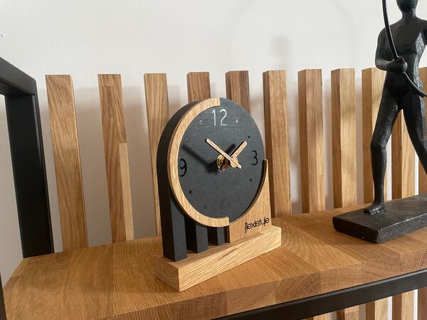 Dekorstudio Dekorstudio Drevené stolové hodiny Black Oak