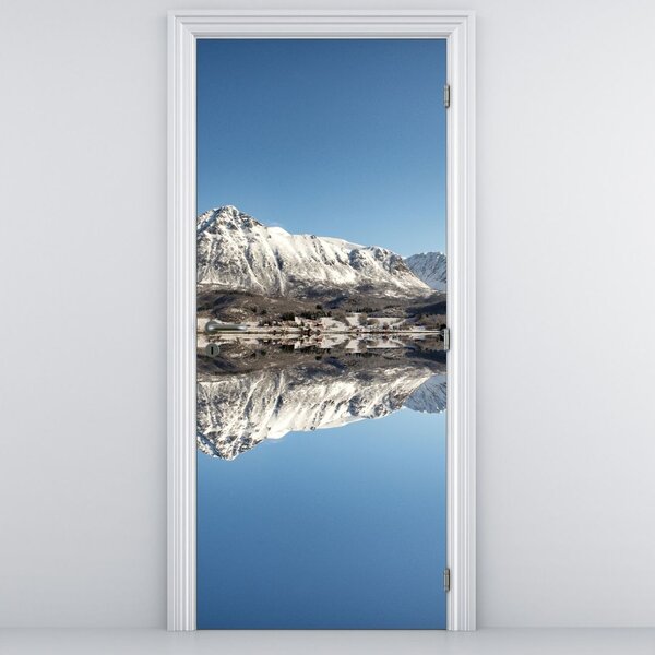 Fototapeta na dvere - Hory a ich odraz (95x205cm)