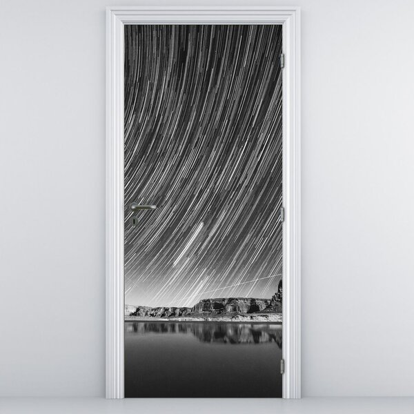 Fototapeta na dvere - Čiernobiela hviezdna obloha (95x205cm)