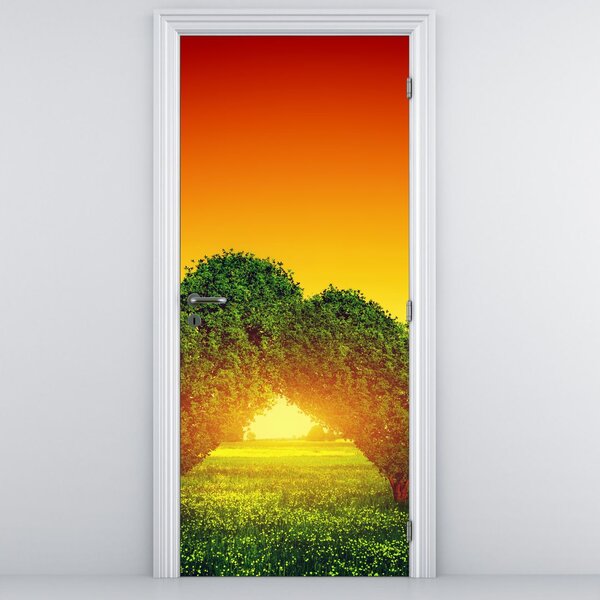 Fototapeta na dvere - Srdce v korunách stromov (95x205cm)