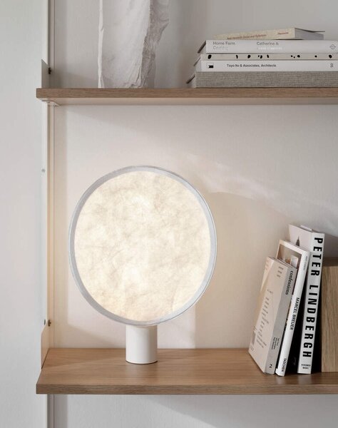 New Works Prenosná lampa Tense Portable Table Lamp, white base/white tyvek 21810