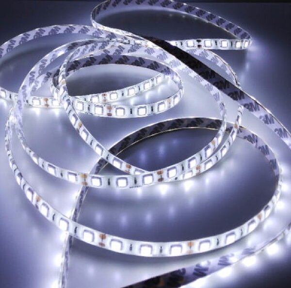 ECOLIGHT LED pásik - SMD 5050 - 5m - 60LED/m - 14,4W/m - studená biela