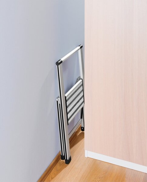 Kovové schodíky 74 cm Alu-Design – Wenko