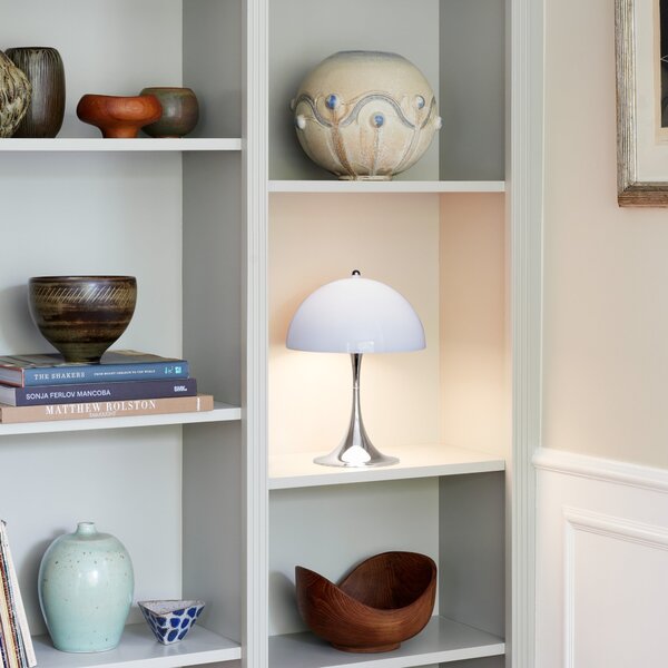 Prenosná lampa Panthella 250, Opal beige – Louis Poulsen