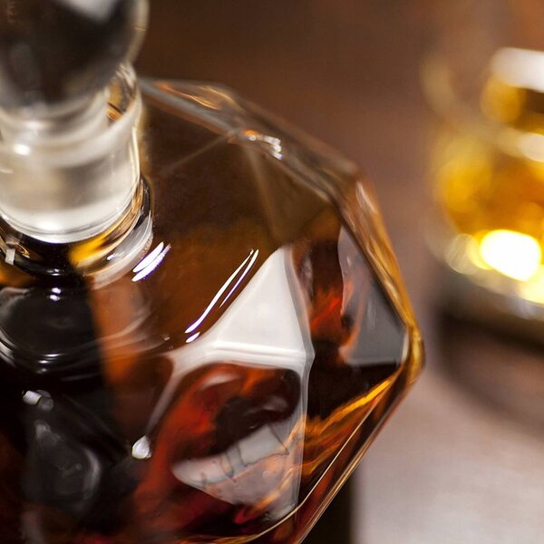 Darčeková sada na Whiskey poháre, decanter 850ML Diamond