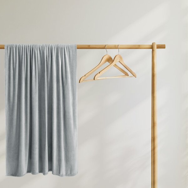 Svetlosivá deka z mikrovlákna DecoKing Mic, 160 × 210 cm