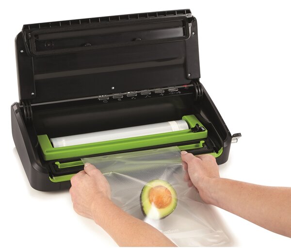 Vákuová zváračka fólií FoodSaver FFS005X