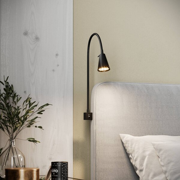 Briloner LED nástenné svetlo Tuso, čierne, montáž na posteľ, kov, Čierna, Spálňa, kov, Moderný, Svetlo na čítanie