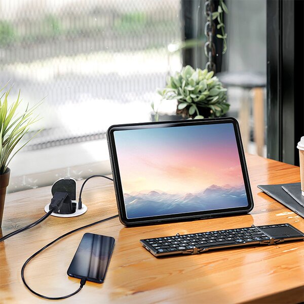 SOLIGHT 1z + USB-C 20W PD vstavaná zásuvka, 2m, strieborná