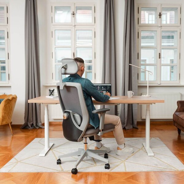 Liftor Space ergonomická kancelárska stolička, čierna