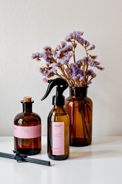 Difuzér #68 Peony, Linen, Fern – Perfumed Prague