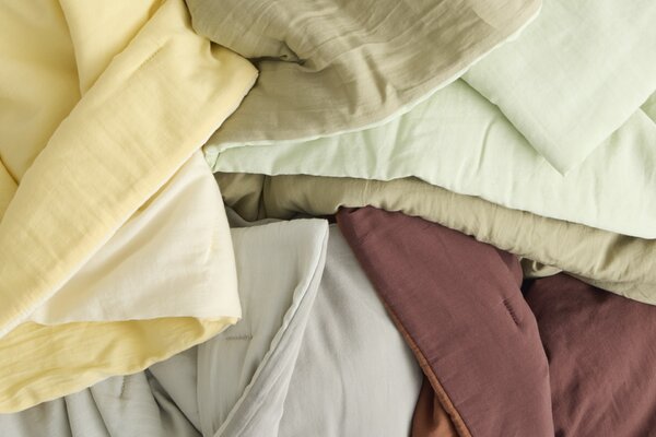 Prehoz na posteľ Air Quilt Soft grey 140 × 200 cm