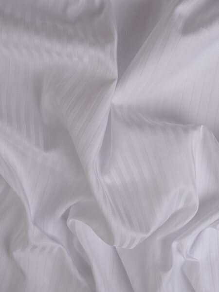 Hotelový povlak na prikrývku 140 x 200 cm - prúžok 4 mm