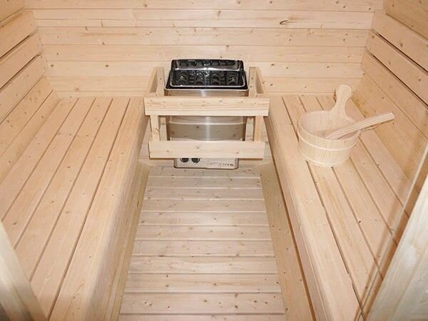 Štvorcová sudová sauna 180 x 185 x 194 cm