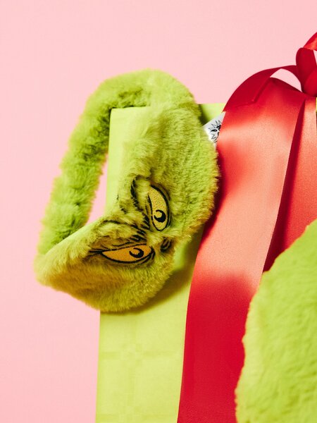 Sinsay - Cestovný vankúš a maska na oči Grinch - žlto-zelená