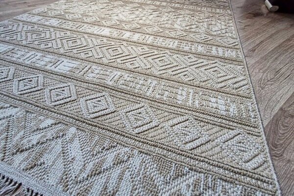 HU Béžový pruhovaný koberec Boho 881-B Rozmer: 60x100 cm