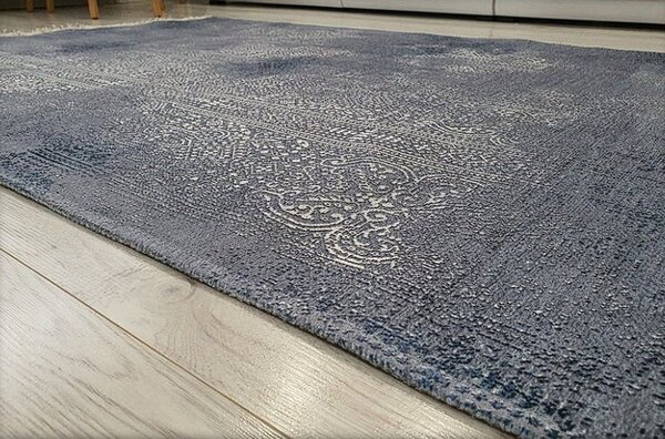 HU Modrý orientálny koberec Banco 1030-BLUE Rozmer: 60x110 cm