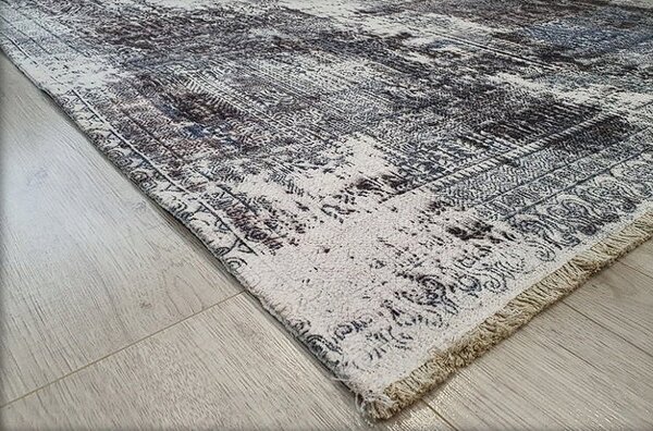 HU Sivo-modrý orientálny koberec Banco 10137-BLUE Rozmer: 60x110 cm