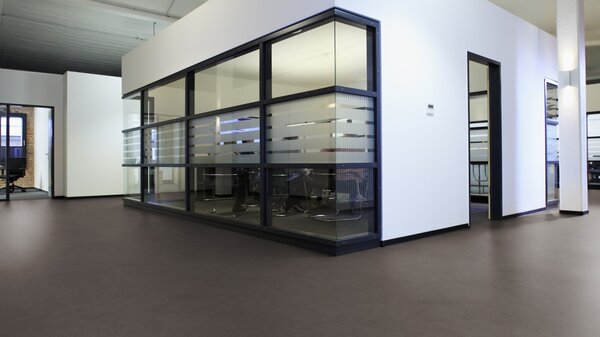 WINEO® Purline 1200 stone XL Presenting Karl PL118R