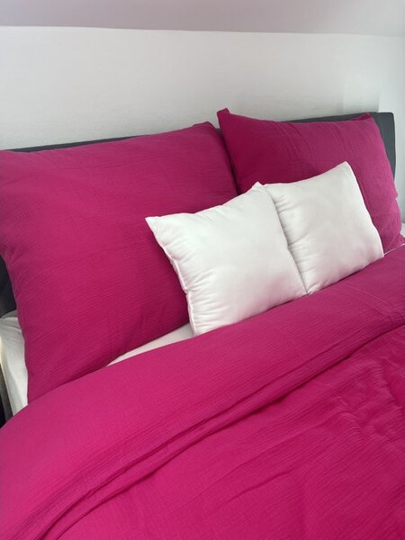 Mušelínové obliečky Fuchsia Rozmer obliečok: 140x200 cm, Obsah balenia: Set Balenie