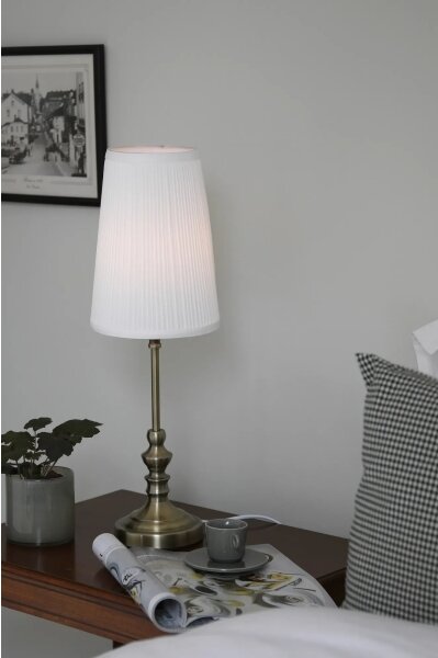 Markslöjd 108969 - Stolná lampa NOBLE 1xE14/40W/230V 56 cm biela/mosadz