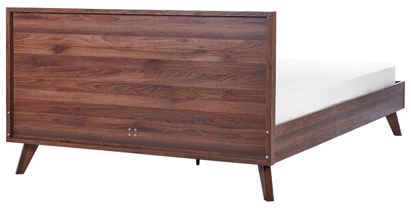 Posteľ tmavé drevo ratanové čelo 180 x 200 cm MDF rám s roštom minimalistický boho dizajn spálňa