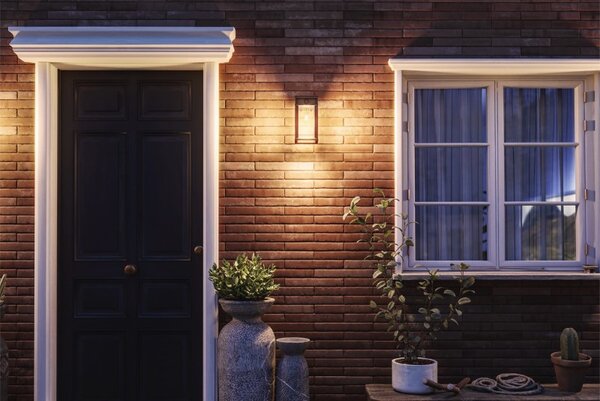 Philips 8720169361829 UltraEfficient Geri solárne nástenné svietidlo so senzorom LED 3,2W/500lm 2700K IP44 antracitová