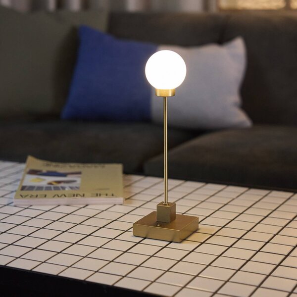Northern Stolová LED lampa Snowball mosadz 2700 K, Mosadz / zlato, Obývacia izba / jedáleň, kov, Dizajn, Stojacie svietidlo