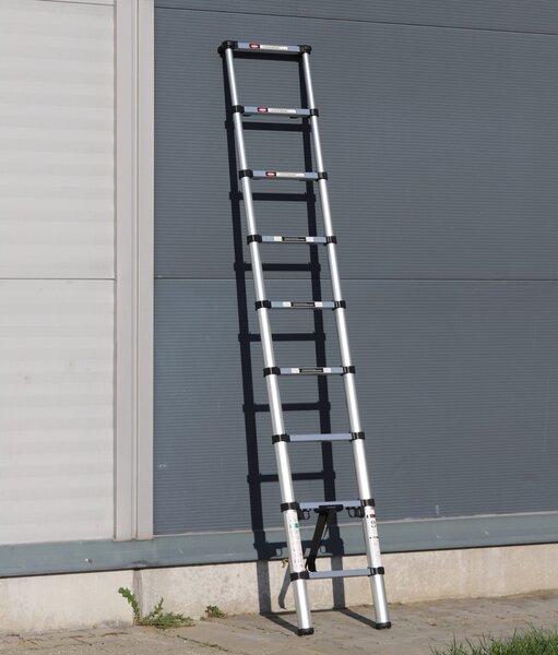 Teleskopický hliníkový rebrík PROFI, 2,65 m, 9 priečok