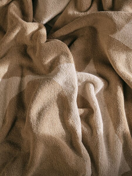 Bavlnená osuška Ebb Sand 140 × 70 cm
