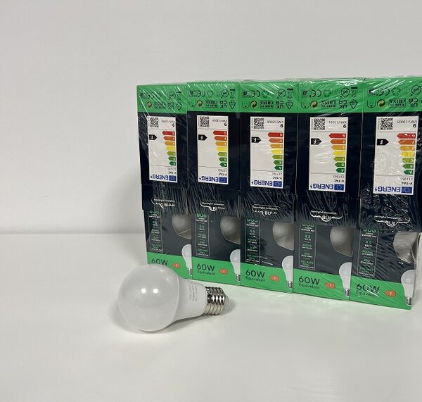 V-TAC LED žiarovka E27 A60 8,5W, 5+5ks zadarmo, Studená biela 6000 - 6500K