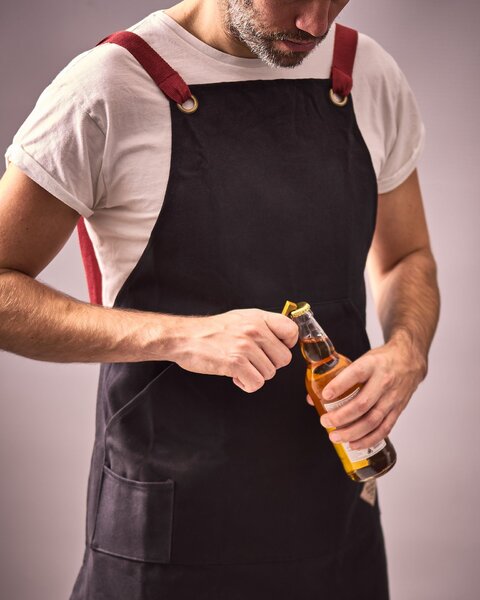 Pánska kuchynská zástera s otváračom BBQ Utility Apron