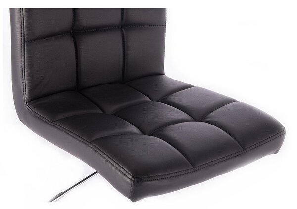 LuxuryForm DESIGN Stolička TOLEDO na striebornej podstave s kolieskami - čierna