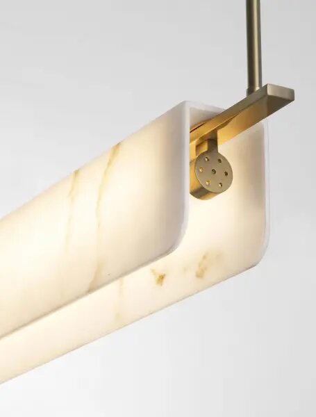 LED stmievateľný mosadzno-zlatý moderný luster Aider